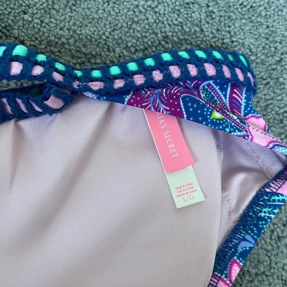 Victoria’s Secret bikini Large with The Knockout bottoms XL - Picture 7 of 11